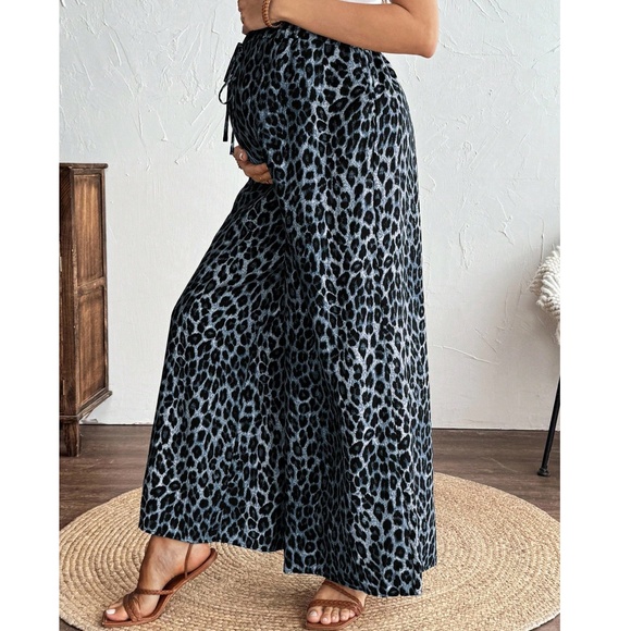 Maternity Leopard Print Stretchy Waist Wide Leg Lounge Pants - Picture 9 of 9
